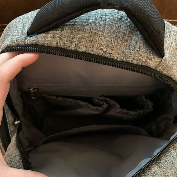 COPY - Eddie Bauer diaper bag - Picture 3 of 5